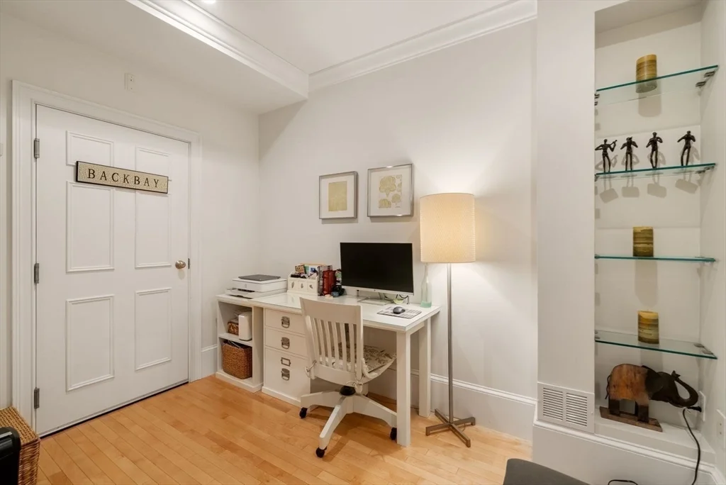 1 bed, 1 bath apartment for rent at 349 Marlborough St Unit 1, Back Bay — photo 17 of 35
