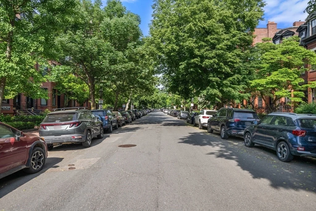 1 bed, 1 bath apartment for rent at 349 Marlborough St Unit 1, Back Bay — photo 33 of 35