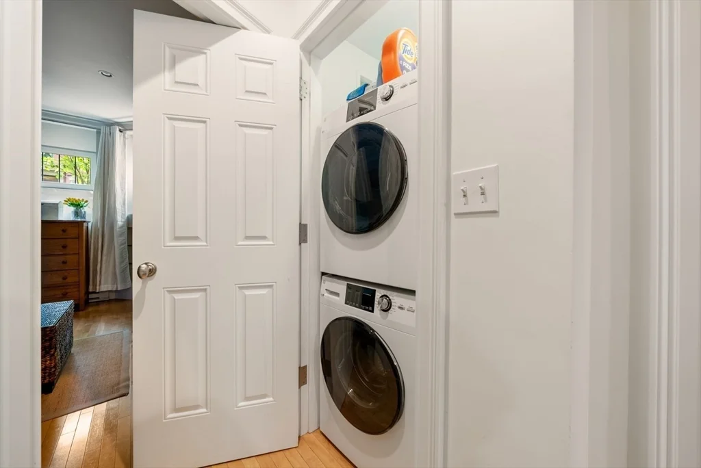 1 bed, 1 bath apartment for rent at 349 Marlborough St Unit 1, Back Bay — photo 14 of 35