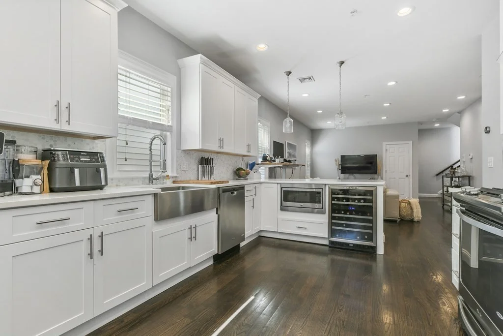 3 bed, 2 bath apartment for rent at 349 Meridian St Unit 2, East Boston