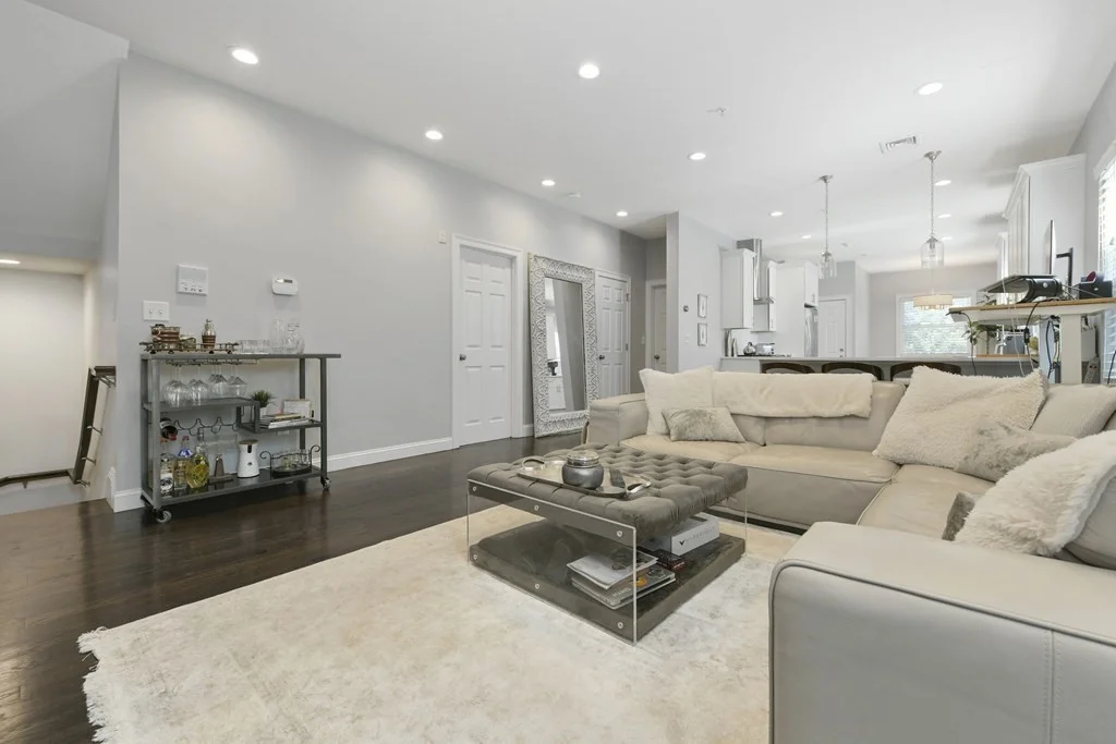 3 bed, 2 bath apartment for rent at 349 Meridian St Unit 2, East Boston — photo 10 of 21