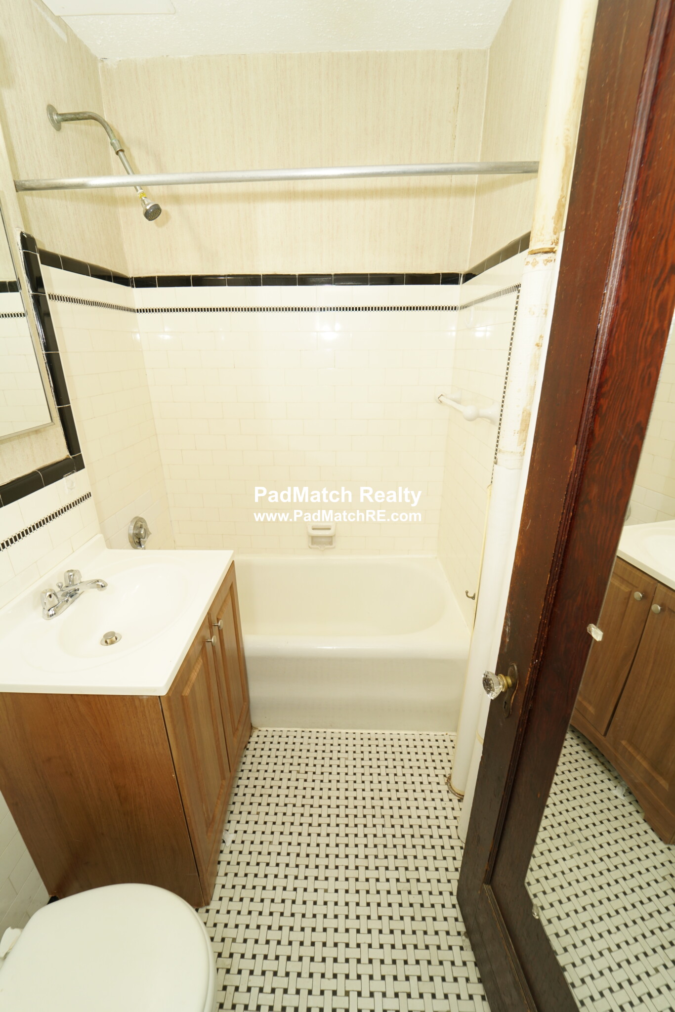 Studio bed, 1 bath apartment for rent at 349 Pleasant St Unit A1-1, Malden — photo 8 of 17