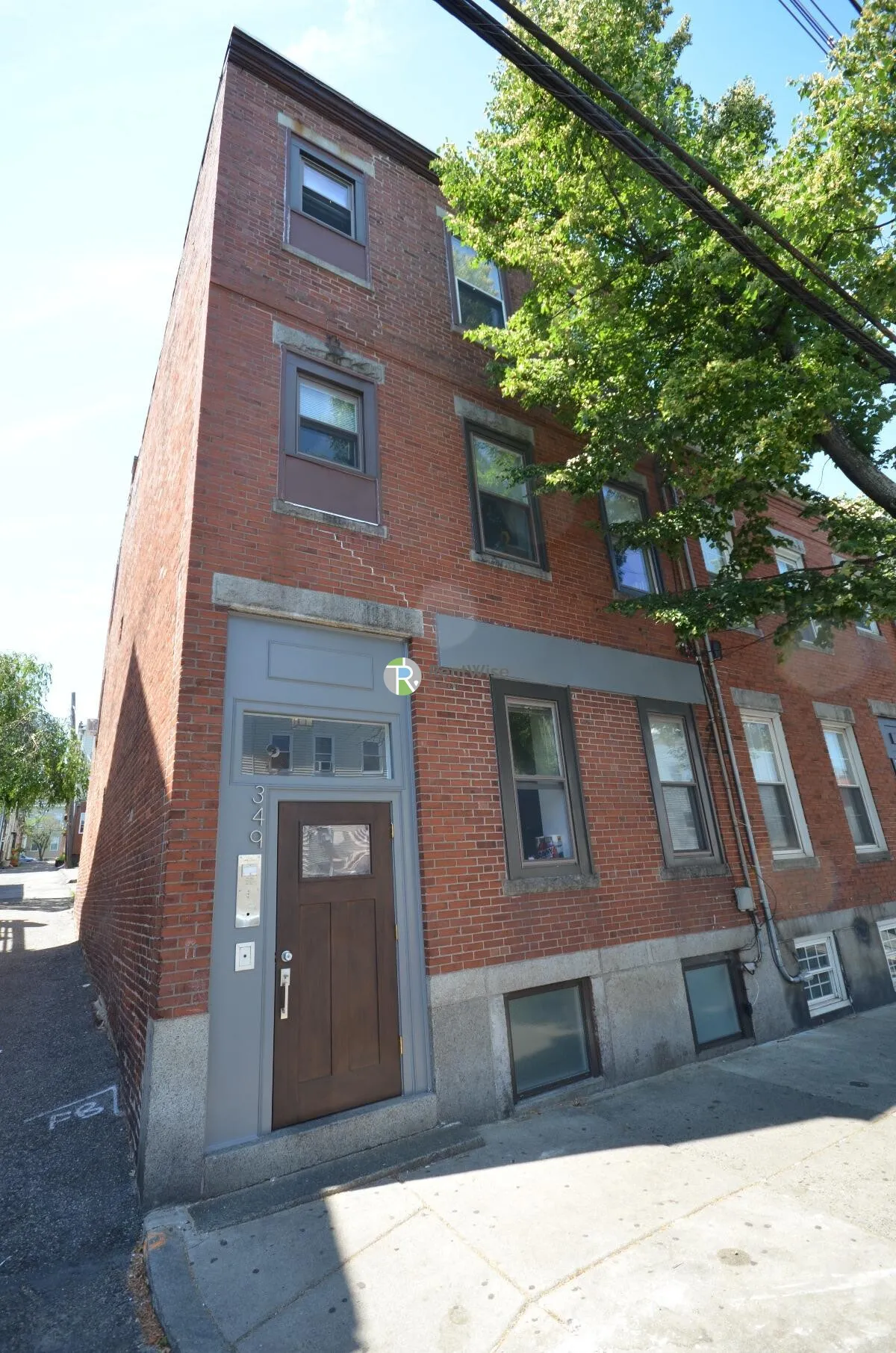2 bed, 1 bath apartment for rent at 349 Sumner St Unit 3, East Boston — photo 3 of 25