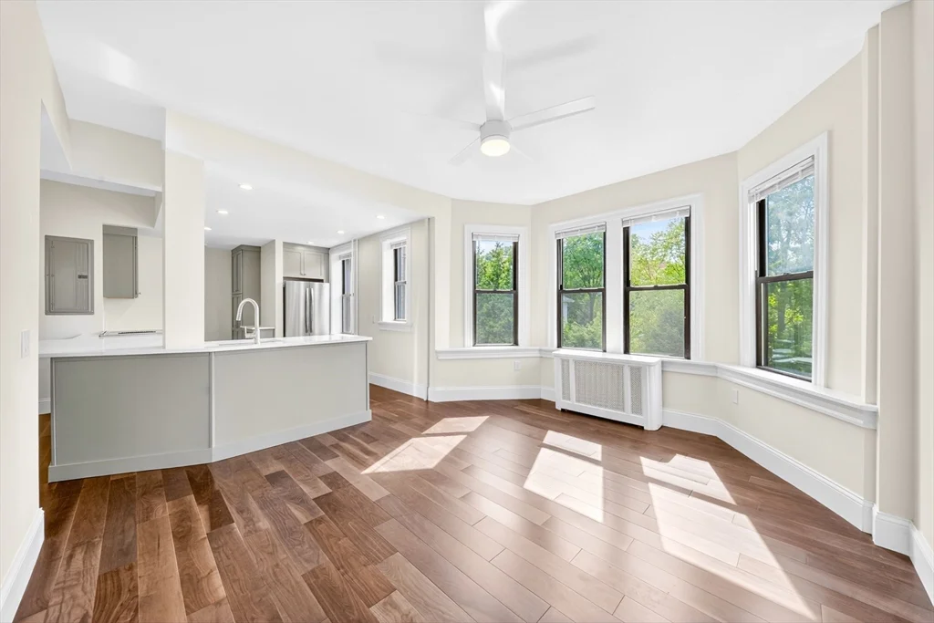 1 bed, 1 bath apartment for rent at 34A Park St Unit 1B, Coolidge Corner — photo 6 of 14