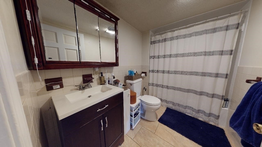 1 bed, 1 bath apartment for rent at 34B Lexington St Unit B, Eagle Hill — photo 14 of 30