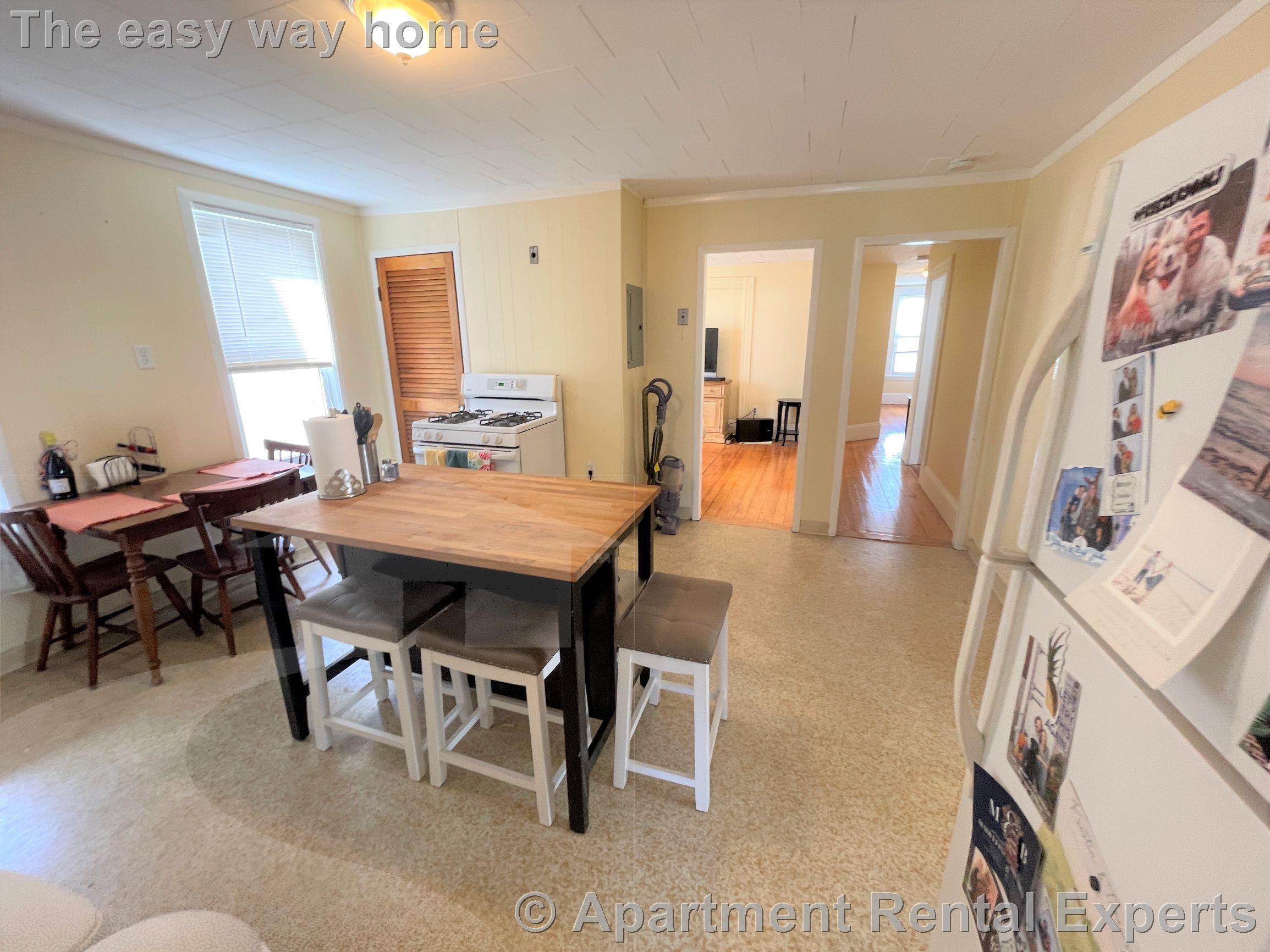 3 bed, 1 bath apartment for rent at 35 Hancock St Unit 3, Porter Square — photo 15 of 20