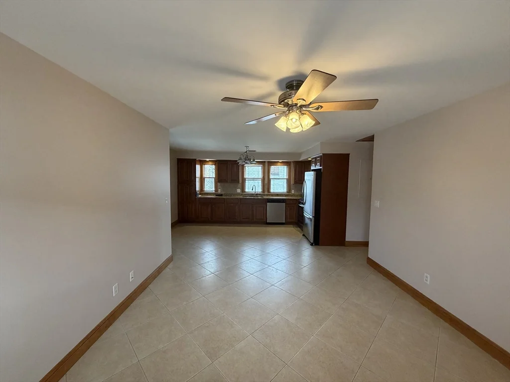 3 bed, 1 bath apartment for rent at 35-37 John St Unit 3, Malden — photo 8 of 24