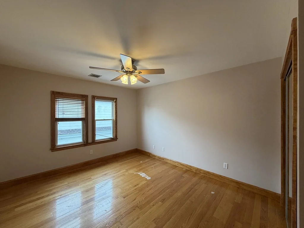 3 bed, 1 bath apartment for rent at 35-37 John St Unit 3, Malden — photo 12 of 24