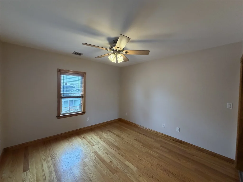 3 bed, 1 bath apartment for rent at 35-37 John St Unit 3, Malden — photo 15 of 24