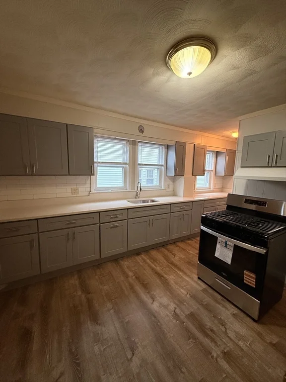 2 bed, 1 bath apartment for rent at 35-37 Springdale St Unit 35, Malden — photo 9 of 27