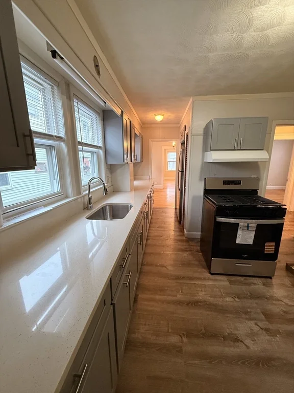 2 bed, 1 bath apartment for rent at 35-37 Springdale St Unit 35, Malden — photo 12 of 27