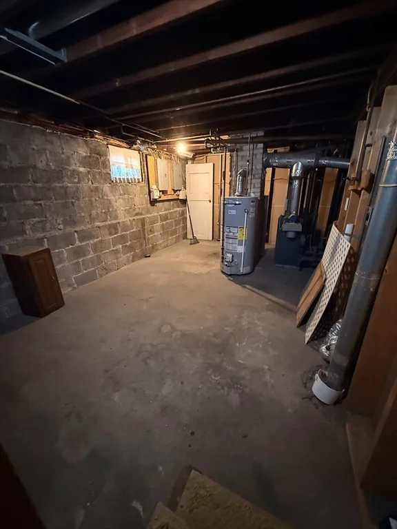 2 bed, 1 bath apartment for rent at 35-37 Springdale St Unit 35, Malden — photo 21 of 27