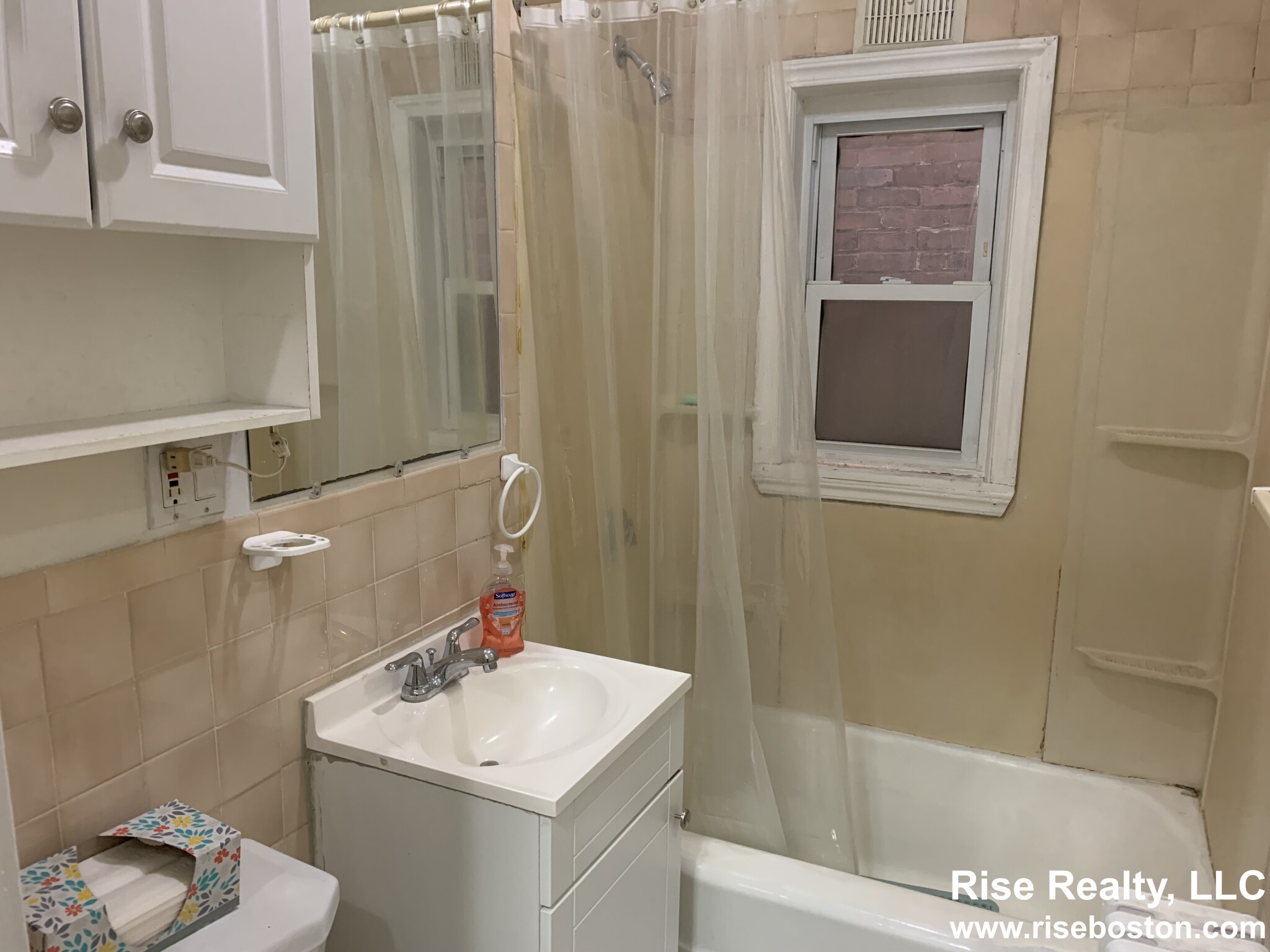 1 bed, 1 bath apartment for rent at 35A Harvard St Unit 1, Central Village — photo 13 of 13