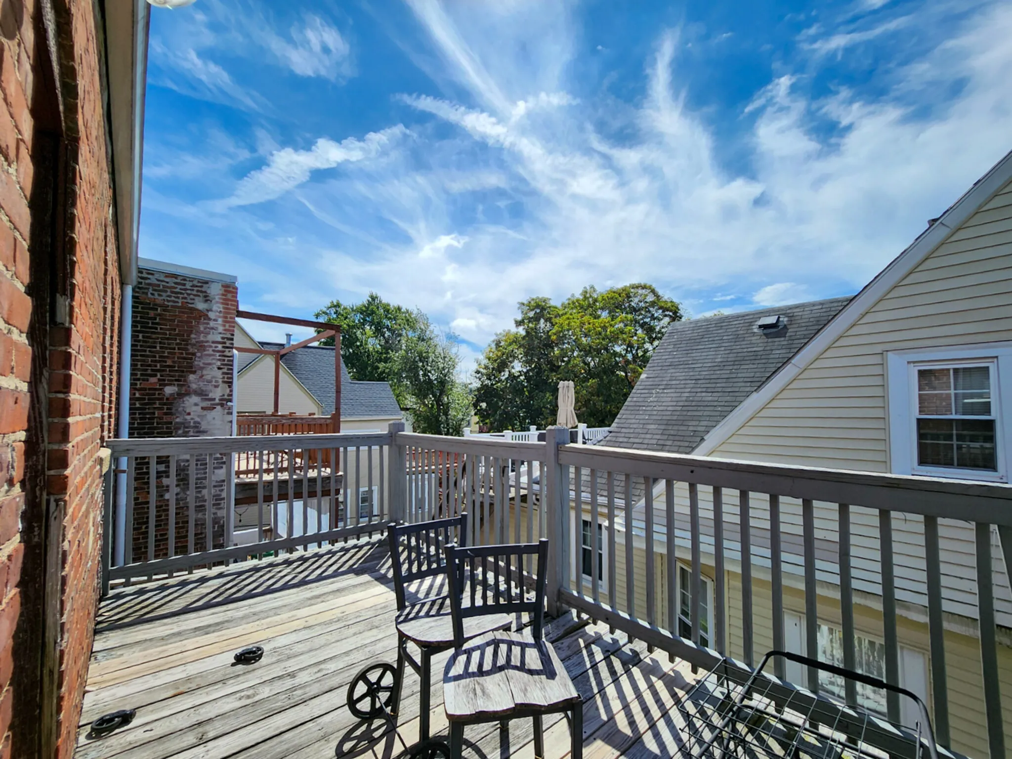 3 bed, 1 bath apartment for rent at 35 Abbotsford St Unit 3, Roxbury — photo 5 of 6