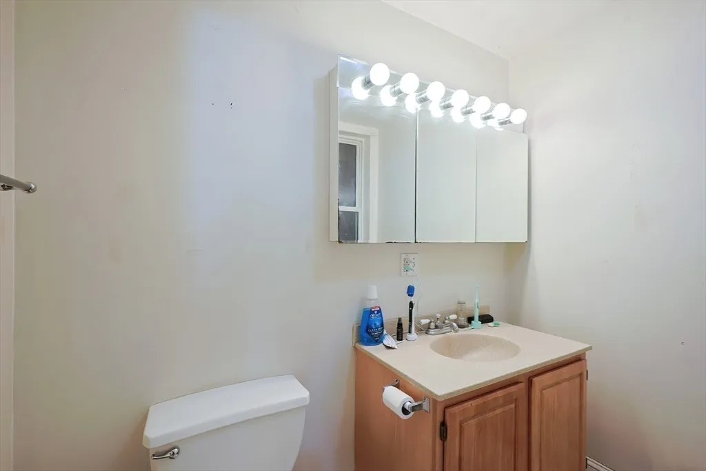 3 bed, 1.5 bath apartment for rent at 35 Adamson St Unit 2, Allston — photo 14 of 15