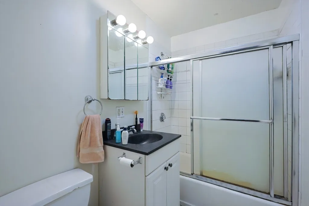 3 bed, 1.5 bath apartment for rent at 35 Adamson St Unit 2, Allston — photo 15 of 15