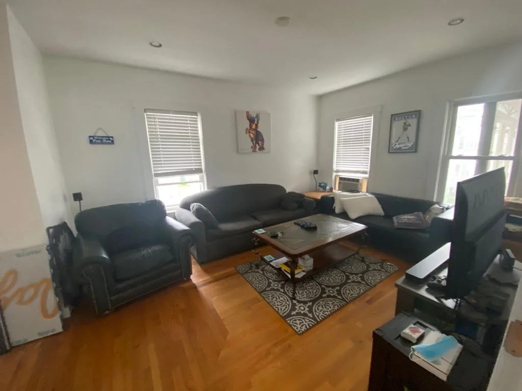 3 bed, 2.5 bath apartment for rent at 35 Antwerp St Unit 2, Brighton — photo 2 of 15