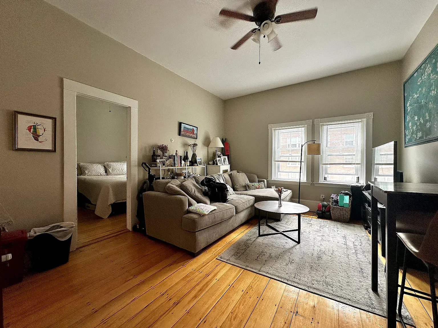 1 bed, 1 bath apartment for rent at 35 Bay State Rd Unit 5, Fenway — photo 2 of 9