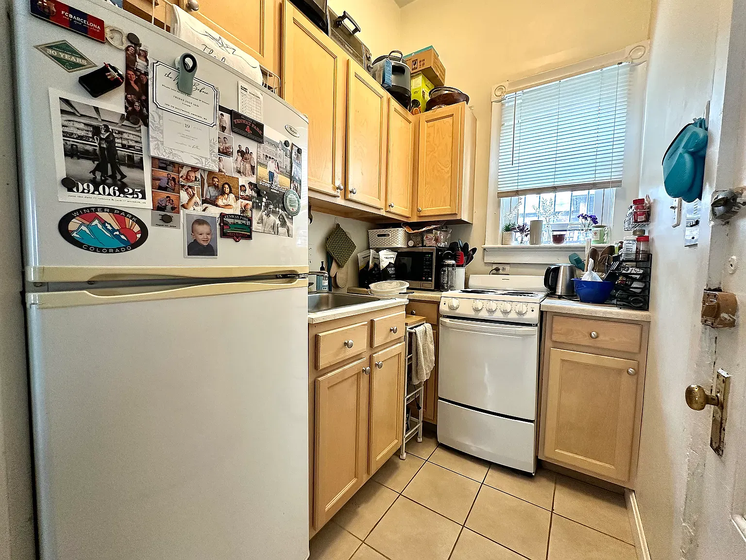 1 bed, 1 bath apartment for rent at 35 Bay State Rd Unit 5, Fenway — photo 4 of 9