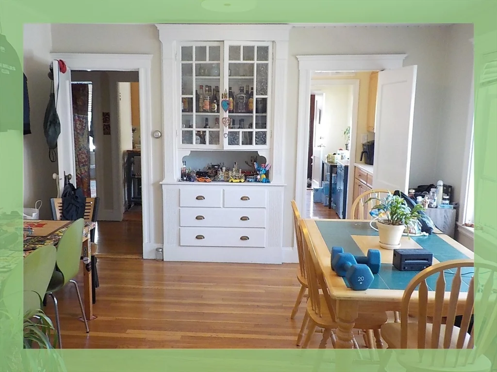3 bed, 1 bath apartment for rent at 35 Boylston St Unit 2, East Watertown — photo 18 of 23