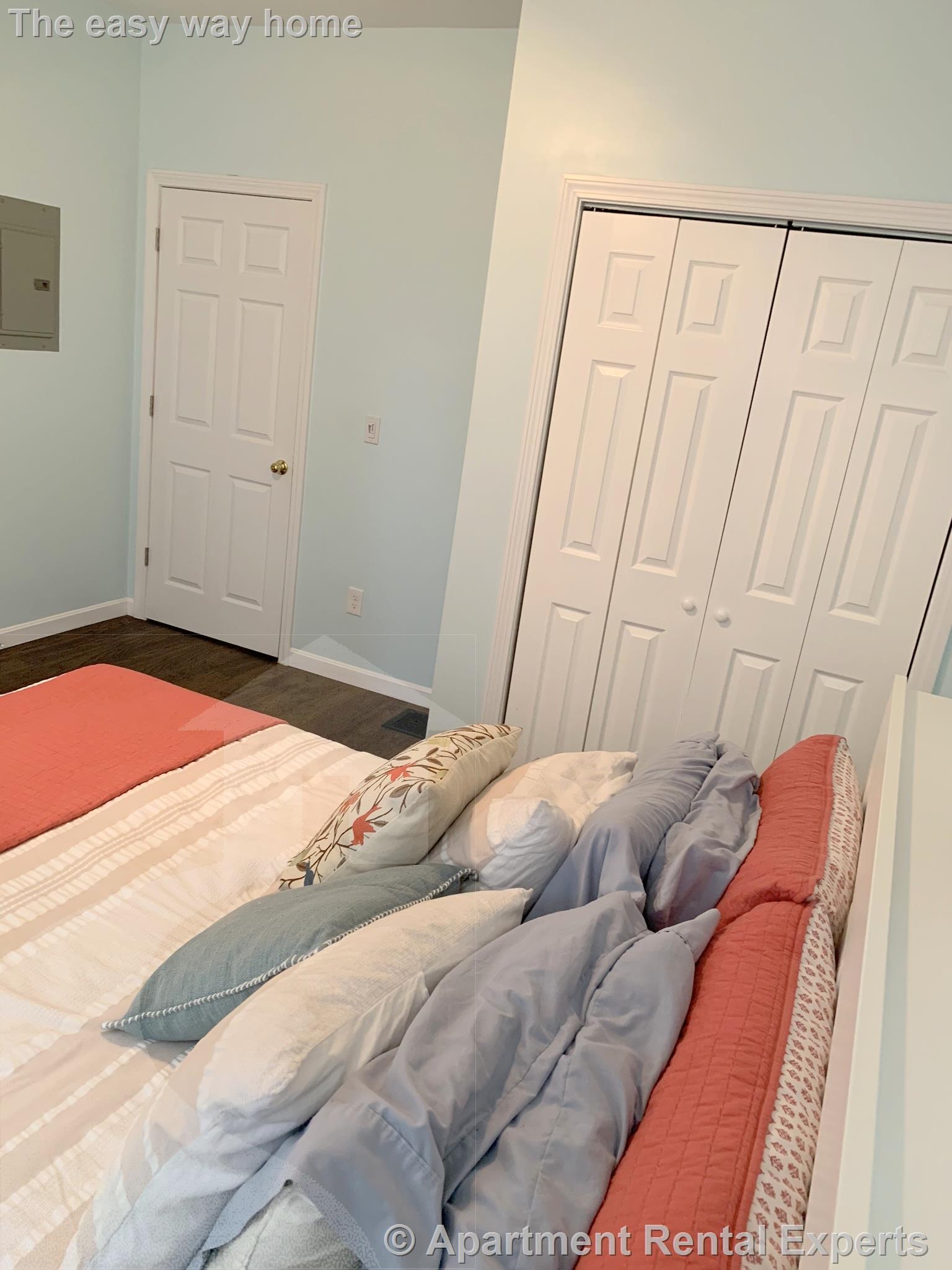 2 bed, 1 bath apartment for rent at 35 Bradley St Unit 1, Winter Hill — photo 12 of 16