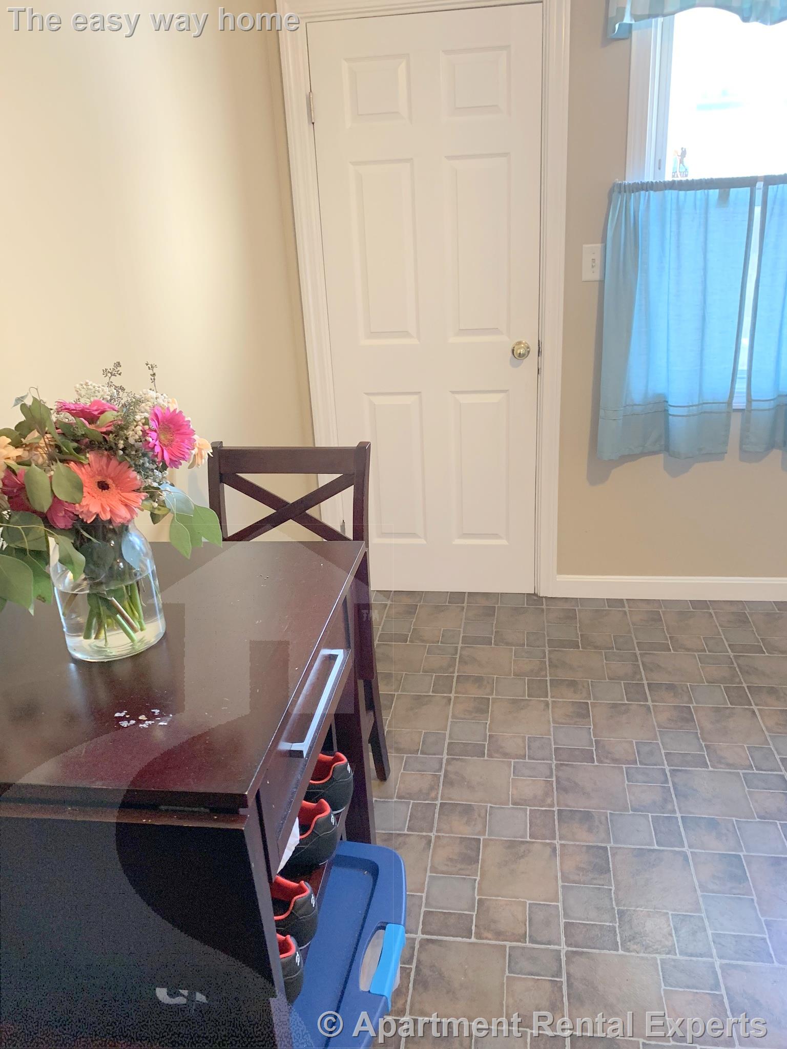2 bed, 1 bath apartment for rent at 35 Bradley St Unit 1, Winter Hill — photo 6 of 16