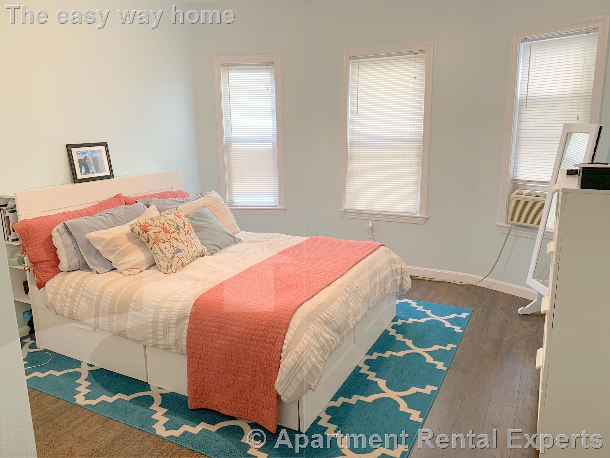 2 bed, 1 bath apartment for rent at 35 Bradley St Unit 1, Winter Hill — photo 11 of 16