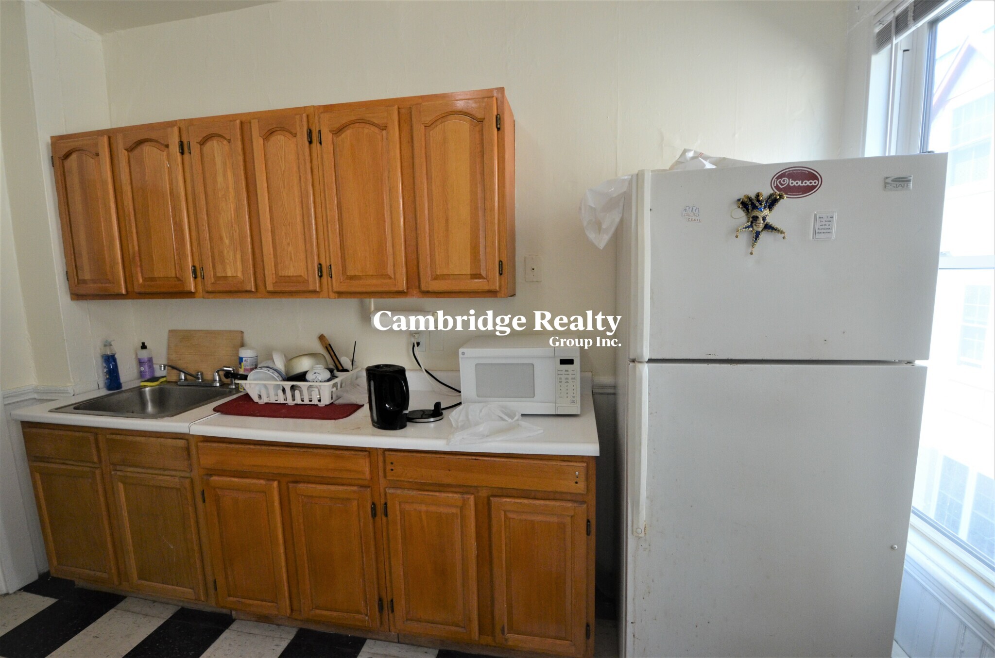 3 bed, 1.5 bath apartment for rent at 35 Brookline St Unit 12T, Cambridgeport — photo 3 of 23