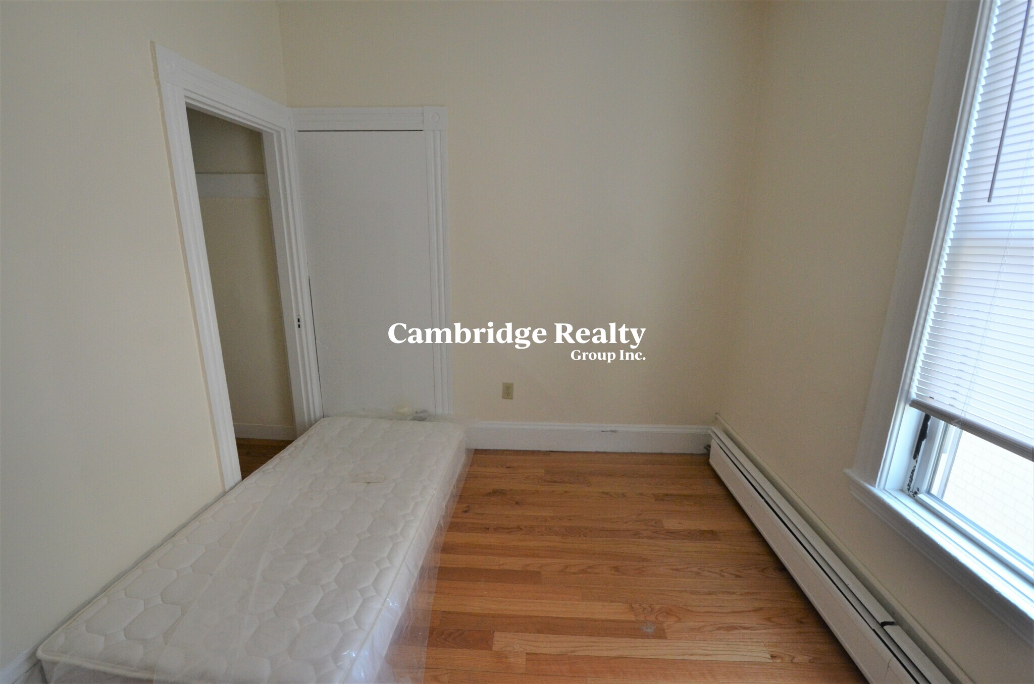 3 bed, 1.5 bath apartment for rent at 35 Brookline St Unit 12T, Cambridgeport — photo 7 of 23