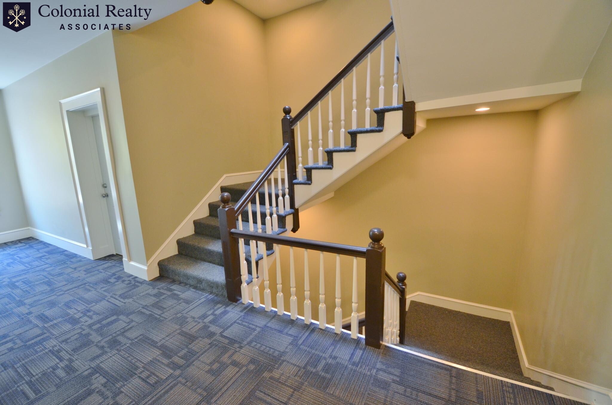 4 bed, 2 bath apartment for rent at 35 Brookline St Unit 15, Cambridgeport — photo 3 of 40