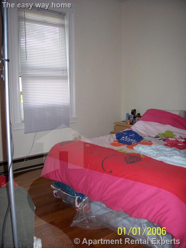 2 bed, 1 bath apartment for rent at 35 Buena Vista Park Unit 3, Porter Square — photo 11 of 12