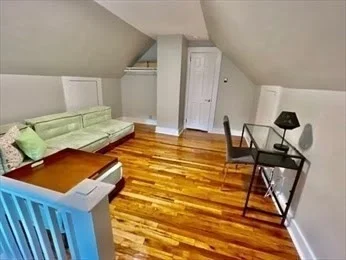 4 bed, 2 bath apartment for rent at 35 Butts St, Newton — photo 9 of 12