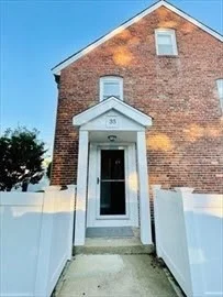 4 bed, 2 bath apartment for rent at 35 Butts St, Newton — photo 11 of 12
