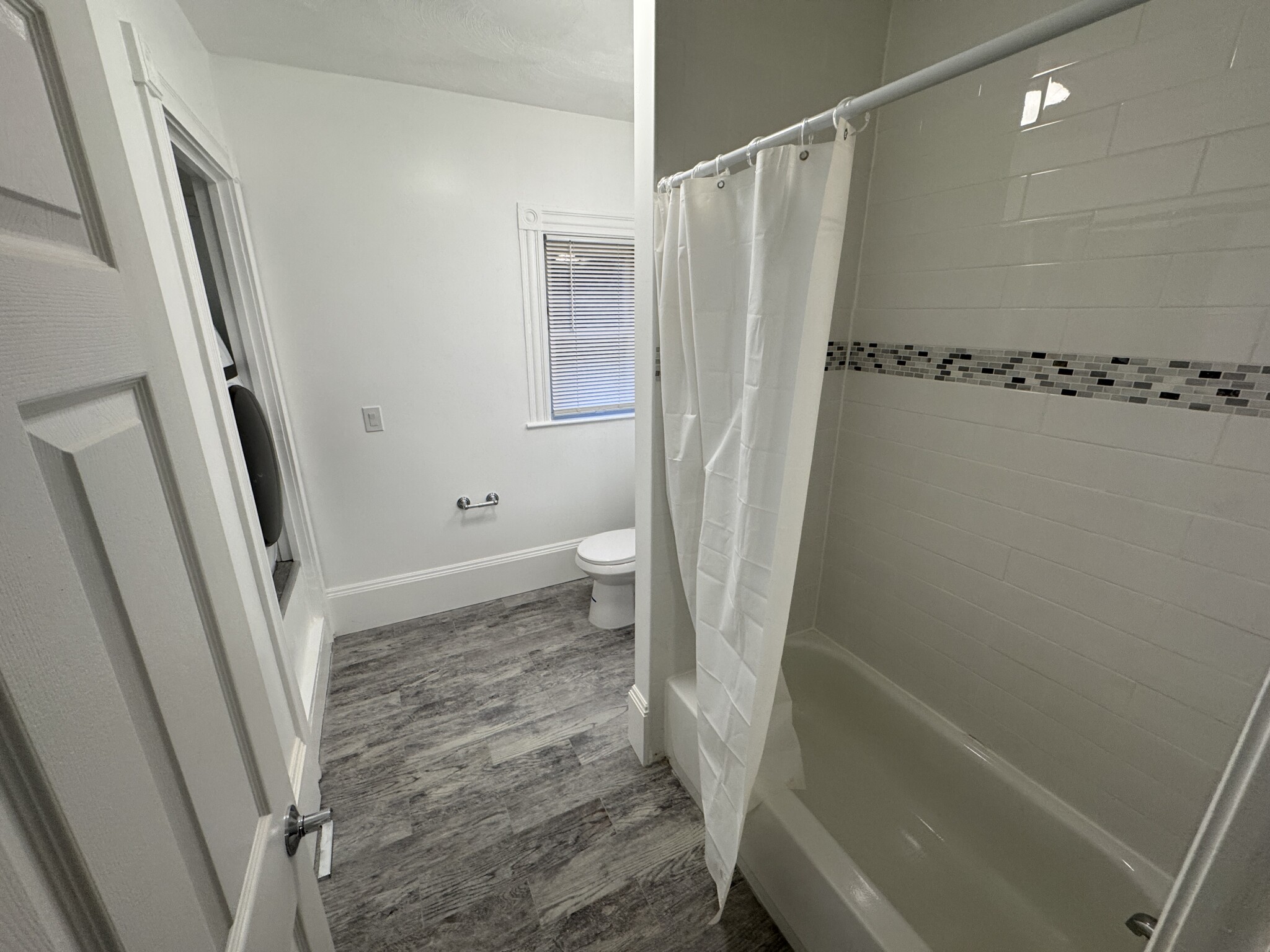 1 bed, 2 bath apartment for rent at 35 Cameron Ave Unit 1, Teele Square — photo 9 of 17