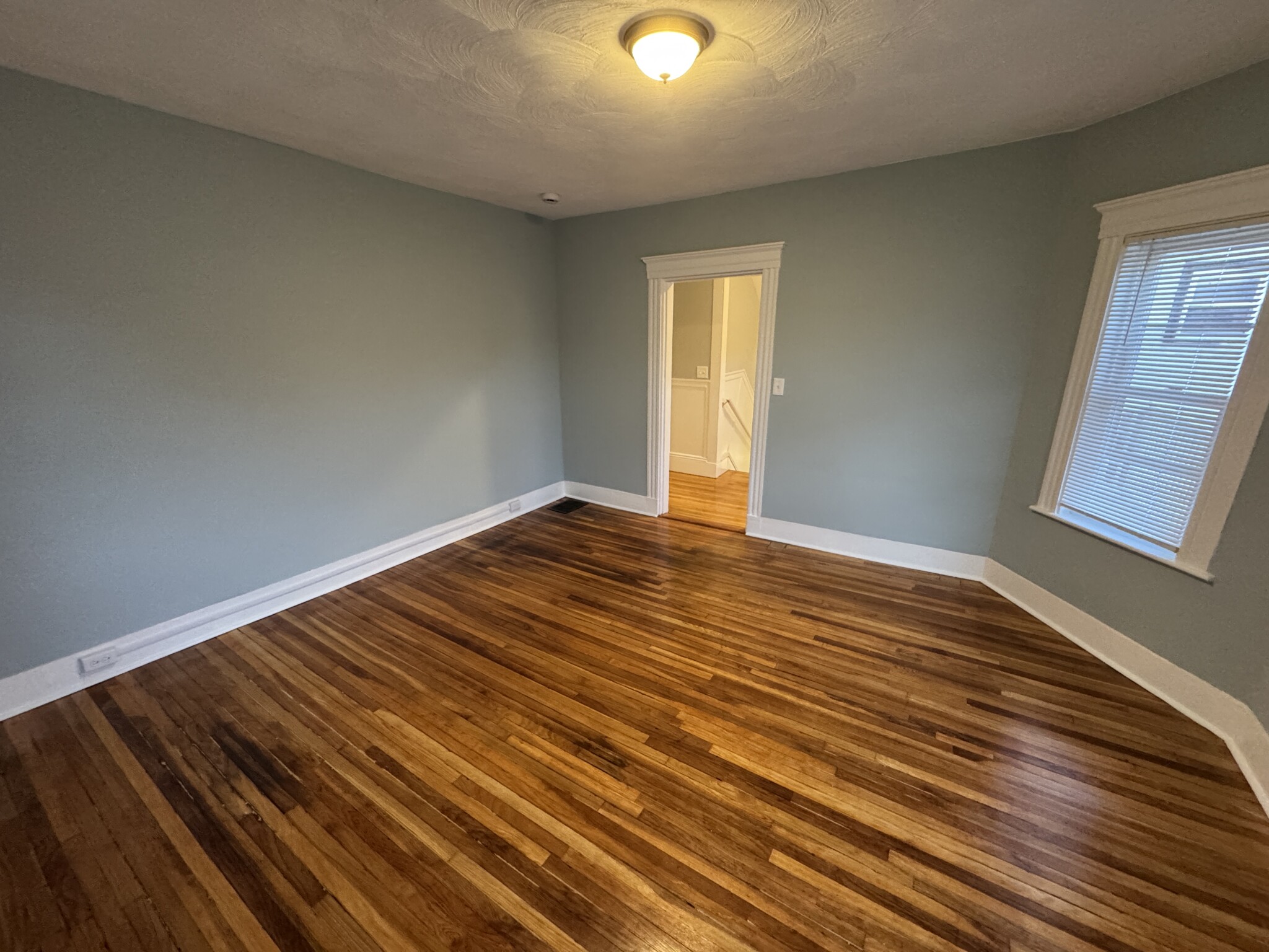 1 bed, 2 bath apartment for rent at 35 Cameron Ave Unit 1, Teele Square — photo 4 of 17