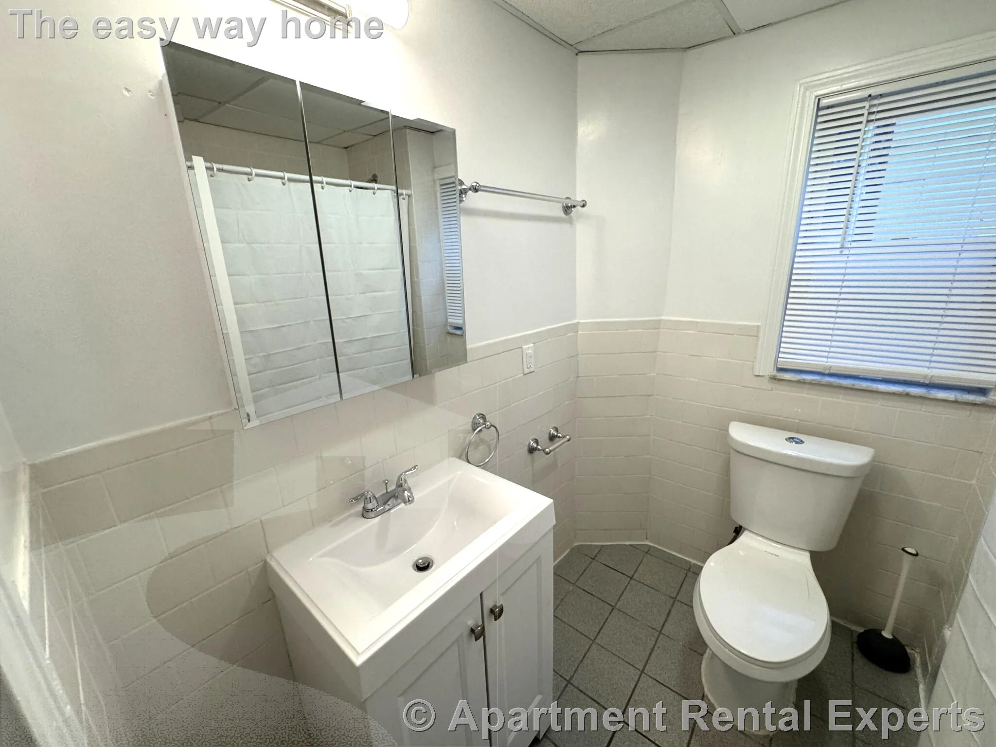 1 bed, 2 bath apartment for rent at 35 Cameron Ave Unit 2, Davis Square — photo 10 of 16