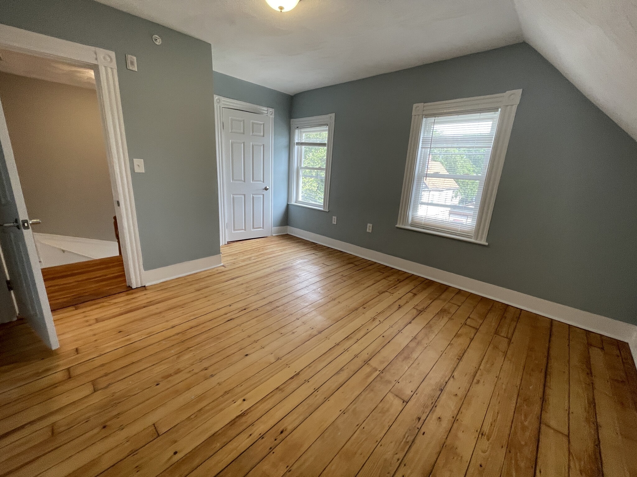 2 bed, 1 bath apartment for rent at 35 Cameron Ave Unit 3, Teele Square — photo 13 of 13