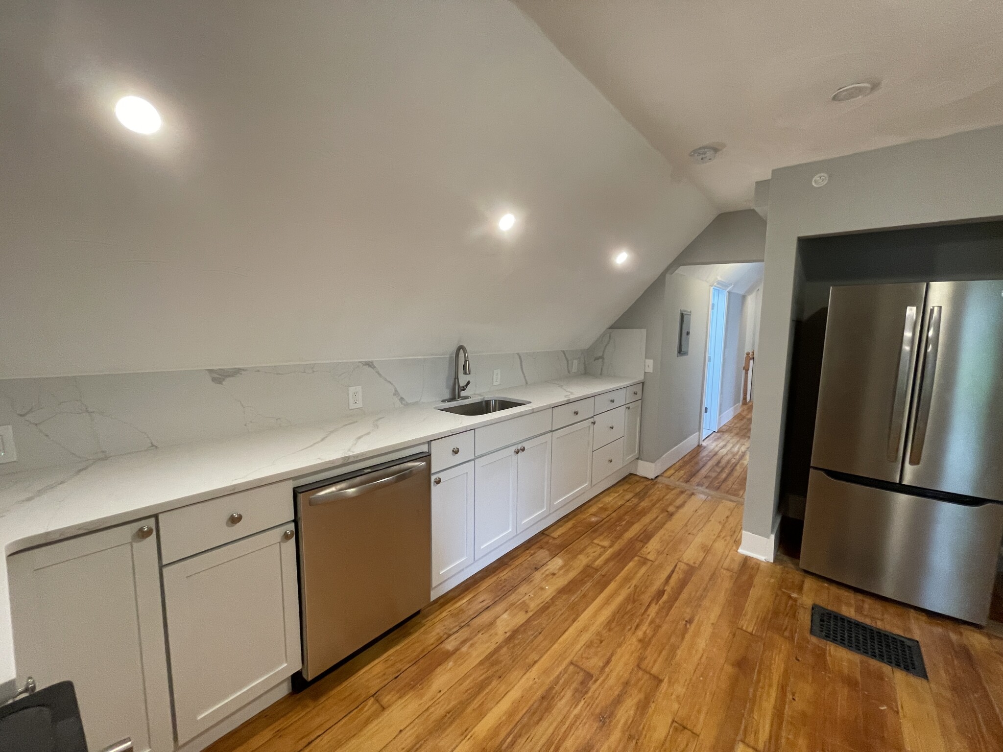 2 bed, 1 bath apartment for rent at 35 Cameron Ave Unit 3, Teele Square — photo 8 of 13