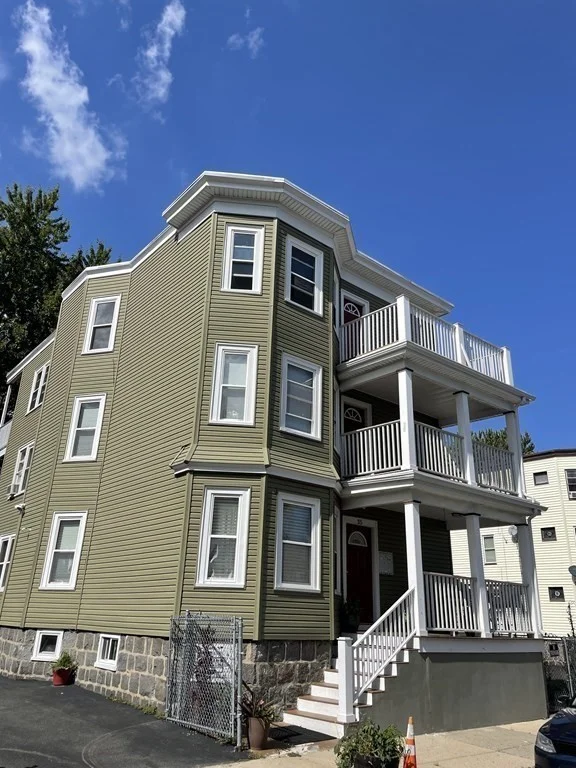 3 bed, 1 bath apartment for rent at 35 Cameron St Unit 3, Dorchester