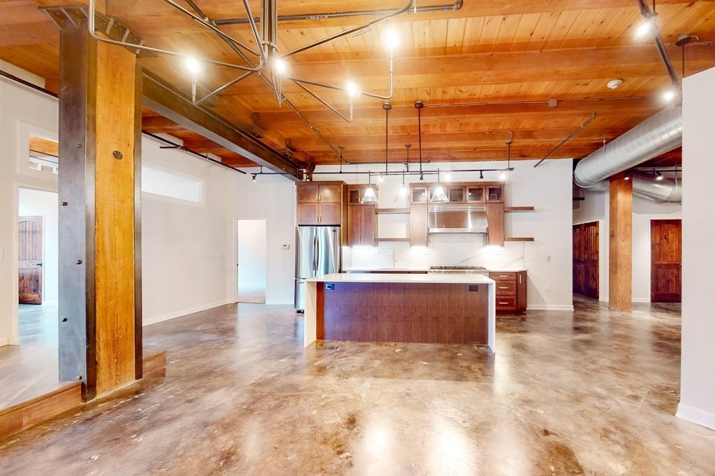 2 bed, 2 bath apartment for rent at 35 Channel Center St Unit 301, Seaport District — photo 4 of 39