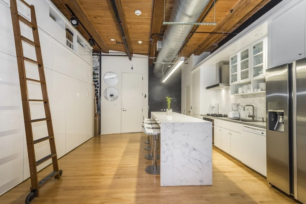 1 bed, 2 bath apartment for rent at 35 Channel Center St Unit 411, Seaport District
