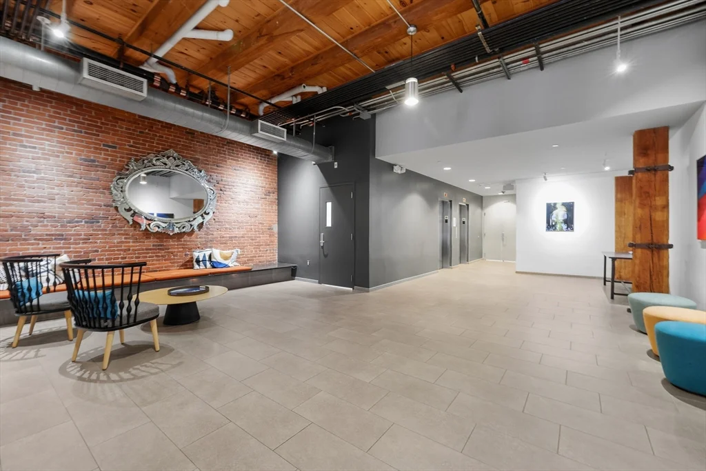 3 bed, 2 bath apartment for rent at 35 Channel Center Unit 210, South Boston — photo 19 of 24