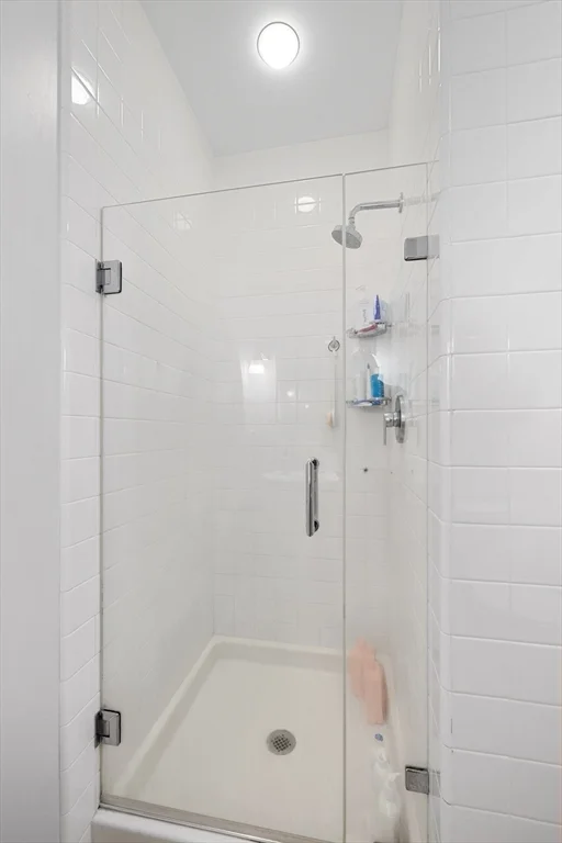 3 bed, 2 bath apartment for rent at 35 Channel Center Unit 210, South Boston — photo 17 of 24