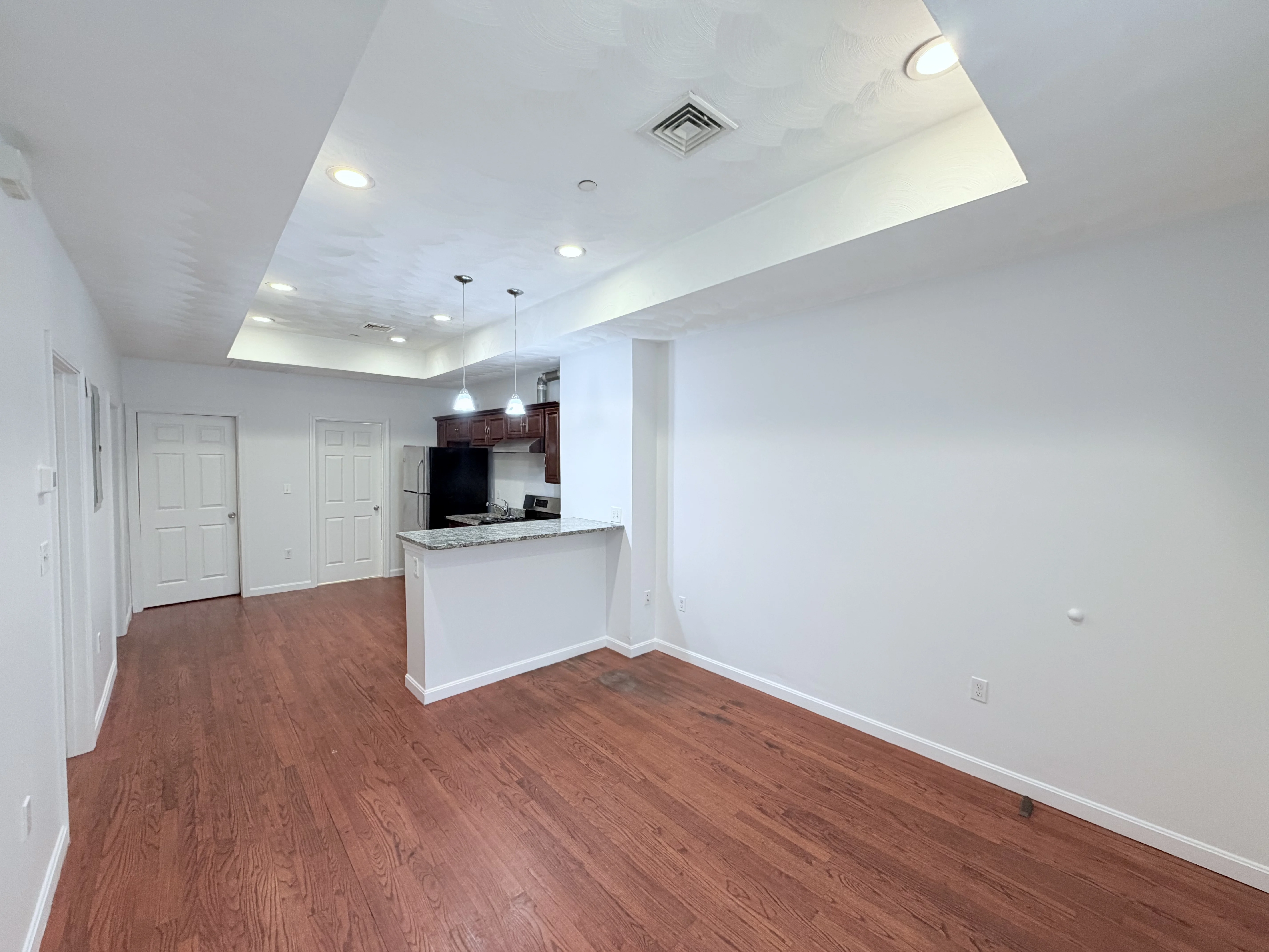 2 bed, 1 bath apartment for rent at 35 Cherry St Unit 1, Chelsea — photo 2 of 11