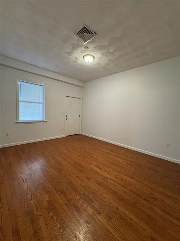 2 bed, 1 bath apartment for rent at 35 Cherry St Unit 35, Chelsea — photo 8 of 10
