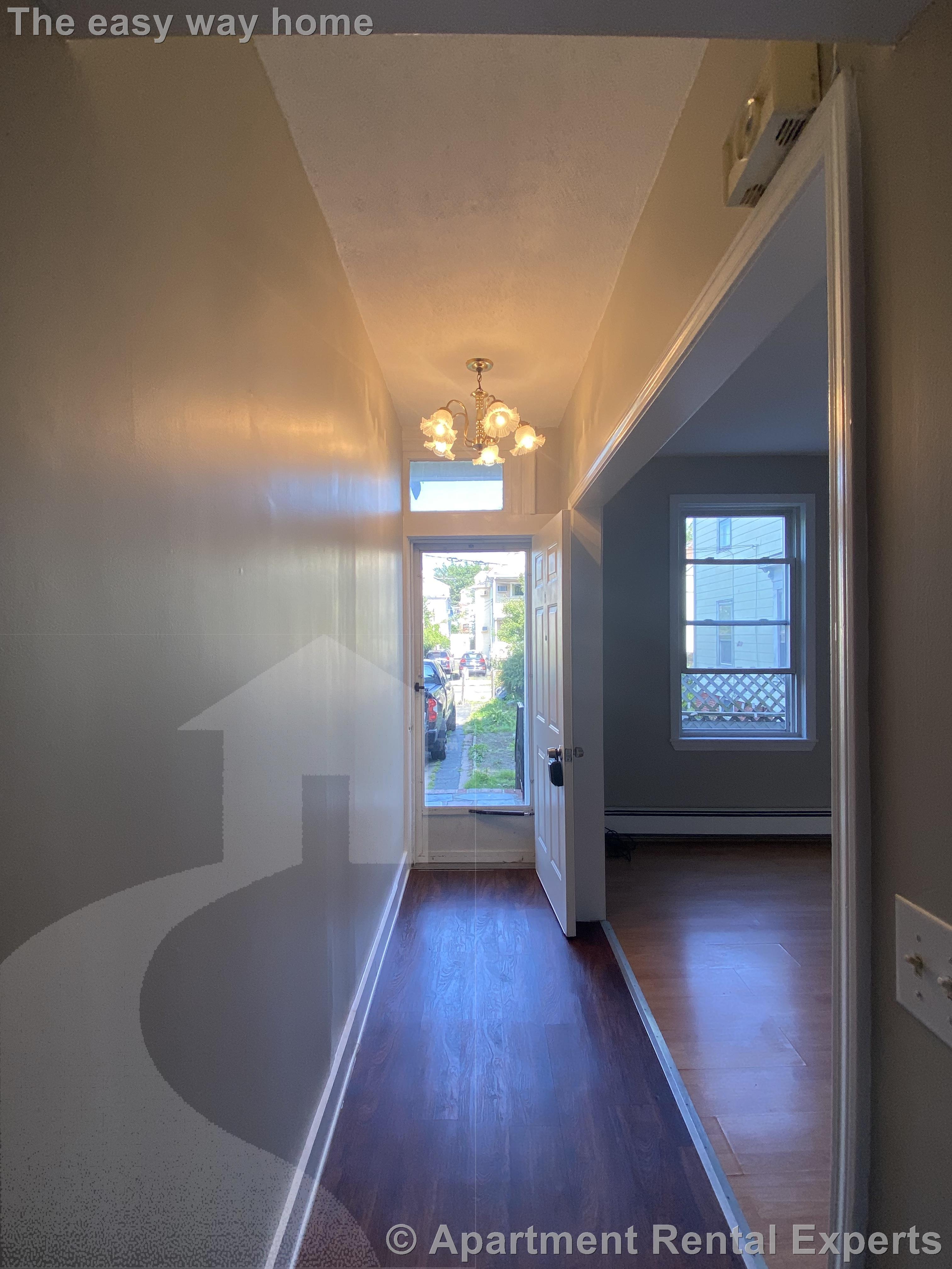 1 bed, 1 bath apartment for rent at 35 Church St Unit 1, Union Square — photo 5 of 19