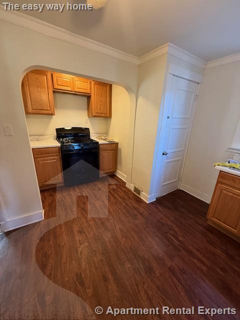 3 bed, 1 bath apartment for rent at 35 Church St Unit 2, Union Square — photo 10 of 13