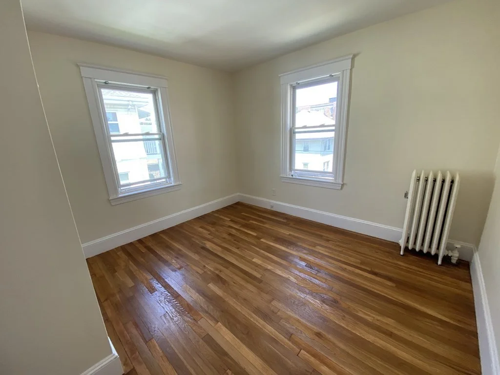 5 bed, 2 bath apartment for rent at 35 Claymoss Unit 35, Boston — photo 9 of 16
