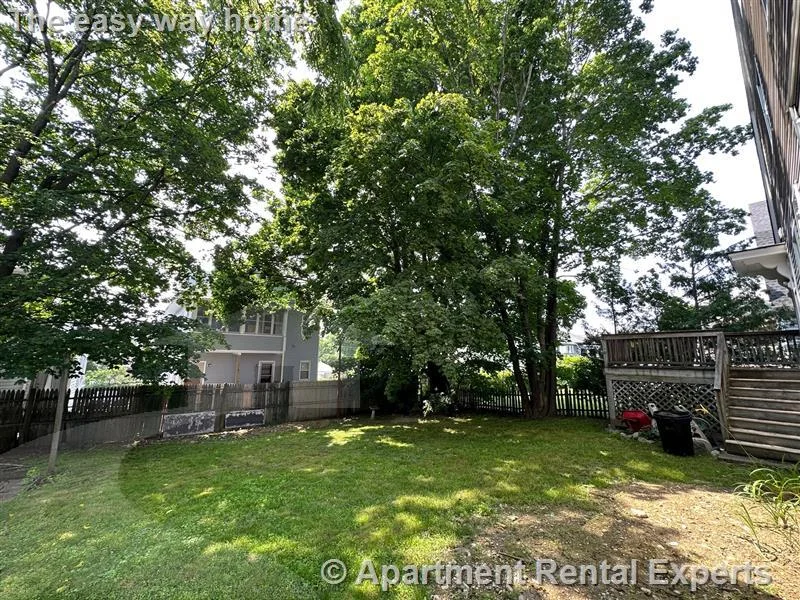 1 bed, 1 bath apartment for rent at 35 College Ave Unit 1, Tufts — photo 9 of 11