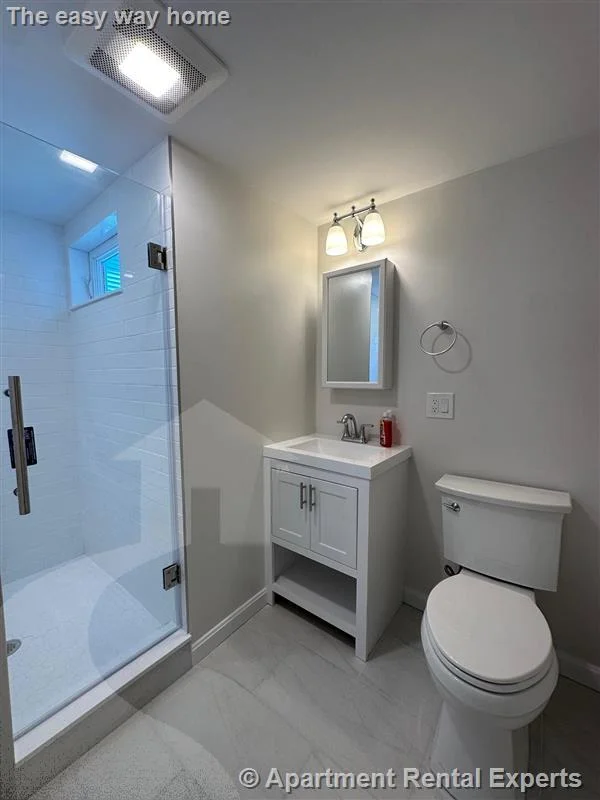 1 bed, 1 bath apartment for rent at 35 College Ave Unit 1, Tufts — photo 8 of 11